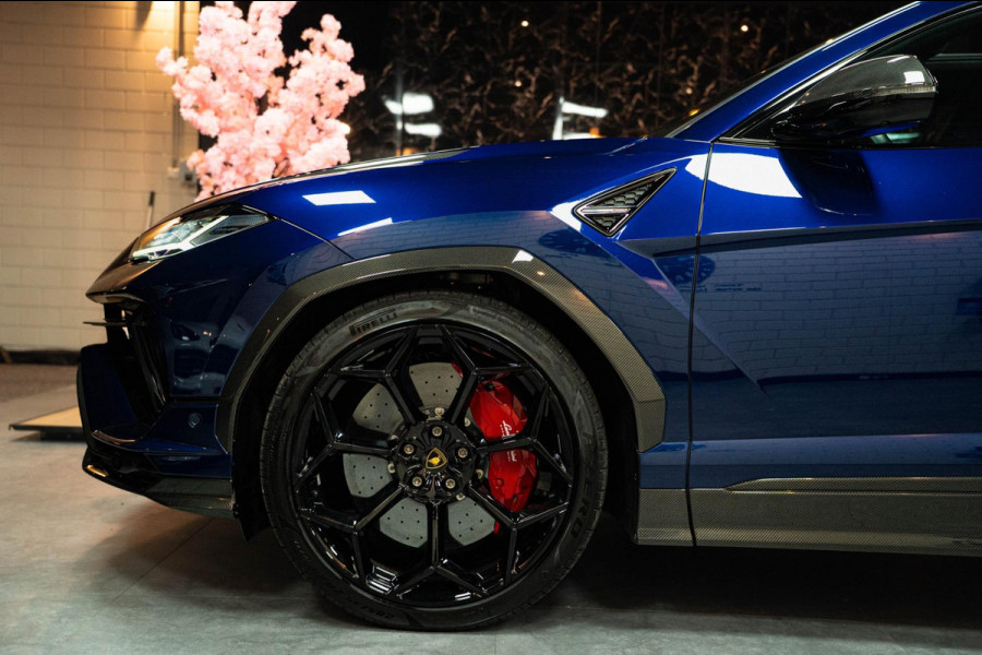 Lamborghini Urus Performante FULLCARBON|AKRA|B&O|PANO
