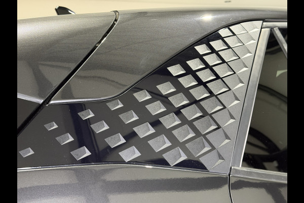 CUPRA Born Adrenaline One 62 kWh | ACC | Keyless | Stoelen & stuur verwarmd