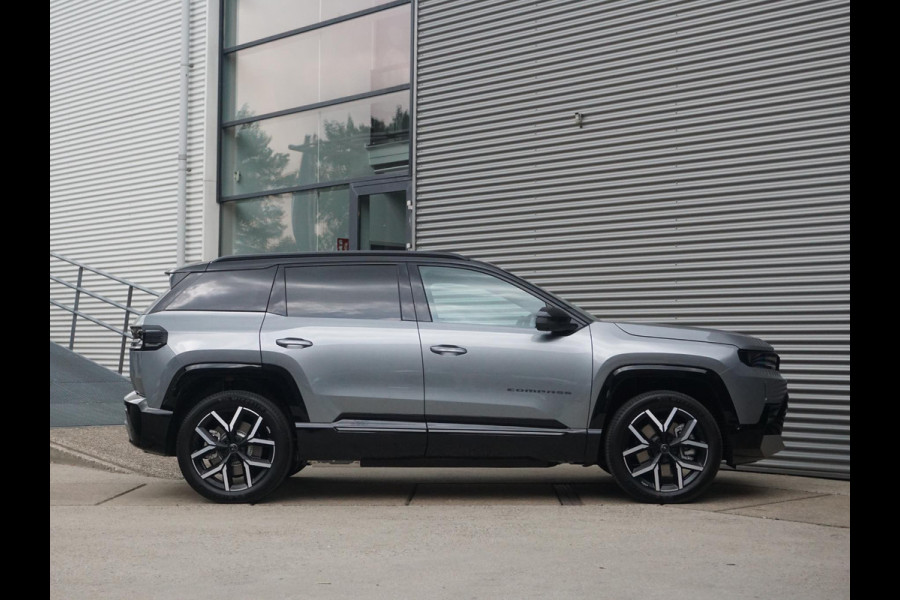 Jeep Compass First Edition 74 kWh | Adapt. Cruise | Camera | Carplay | 20" | Elektr. A-Klep | Navi | Winter Pack | Schuif/Kanteldak | Premium Pack | Conv. Pack | Warmtepomp