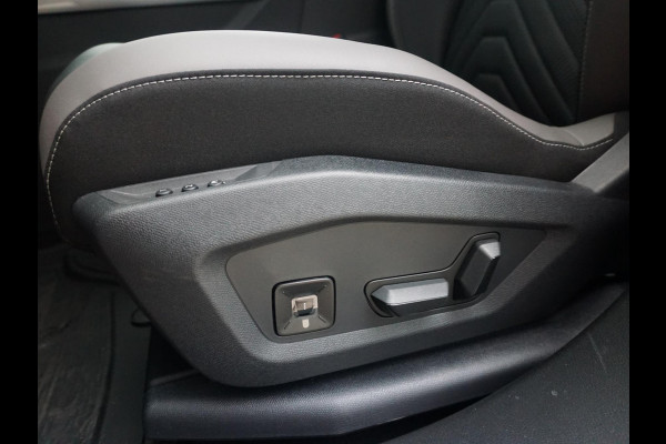 Jeep Compass First Edition 74 kWh | Adapt. Cruise | Camera | Carplay | 20" | Elektr. A-Klep | Navi | Winter Pack | Schuif/Kanteldak | Premium Pack | Conv. Pack | Warmtepomp