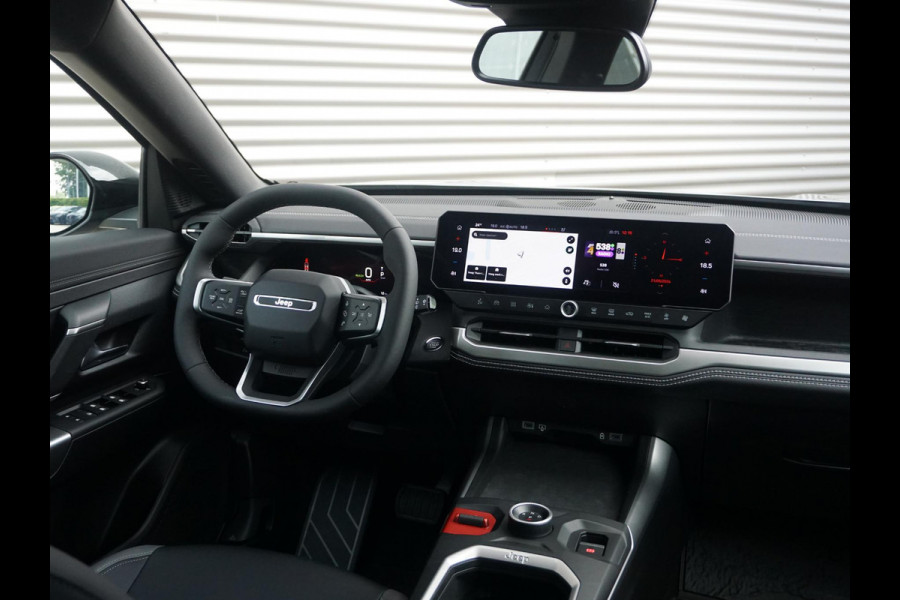Jeep Compass First Edition 74 kWh | Adapt. Cruise | Camera | Carplay | 20" | Elektr. A-Klep | Navi | Winter Pack | Schuif/Kanteldak | Premium Pack | Conv. Pack | Warmtepomp