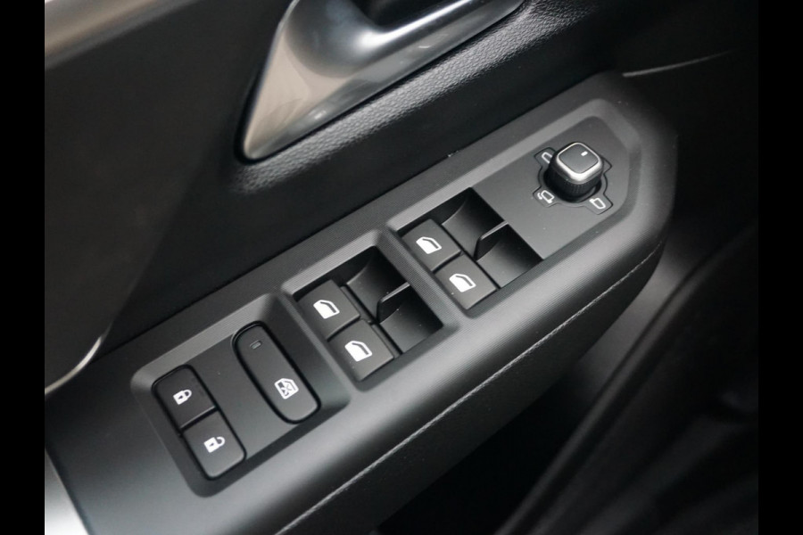 Jeep Compass First Edition 74 kWh | Adapt. Cruise | Camera | Carplay | 20" | Elektr. A-Klep | Navi | Winter Pack | Schuif/Kanteldak | Premium Pack | Conv. Pack | Warmtepomp