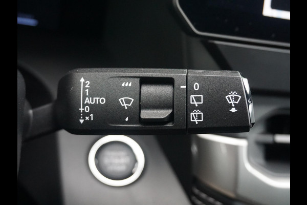 Jeep Compass First Edition 74 kWh | Adapt. Cruise | Camera | Carplay | 20" | Elektr. A-Klep | Navi | Winter Pack | Schuif/Kanteldak | Premium Pack | Conv. Pack | Warmtepomp