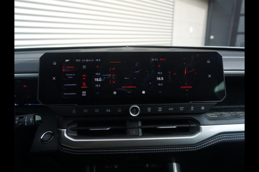Jeep Compass First Edition 74 kWh | Adapt. Cruise | Camera | Carplay | 20" | Elektr. A-Klep | Navi | Winter Pack | Schuif/Kanteldak | Premium Pack | Conv. Pack | Warmtepomp