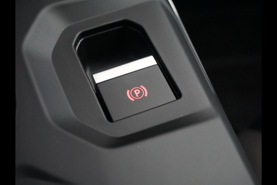 Jeep Compass First Edition 74 kWh | Adapt. Cruise | Camera | Carplay | 20" | Elektr. A-Klep | Navi | Winter Pack | Schuif/Kanteldak | Premium Pack | Conv. Pack | Warmtepomp