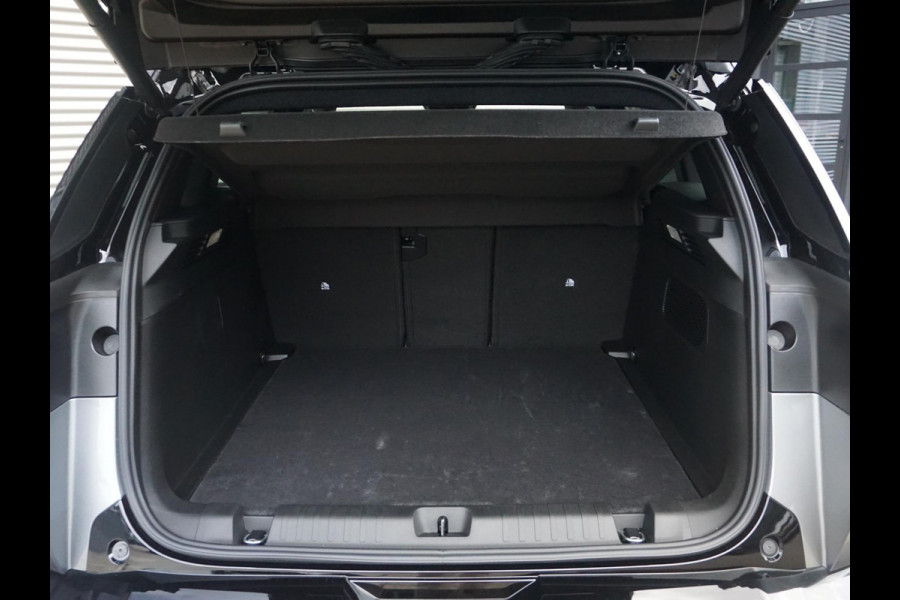 Jeep Compass First Edition 74 kWh | Adapt. Cruise | Camera | Carplay | 20" | Elektr. A-Klep | Navi | Winter Pack | Schuif/Kanteldak | Premium Pack | Conv. Pack | Warmtepomp