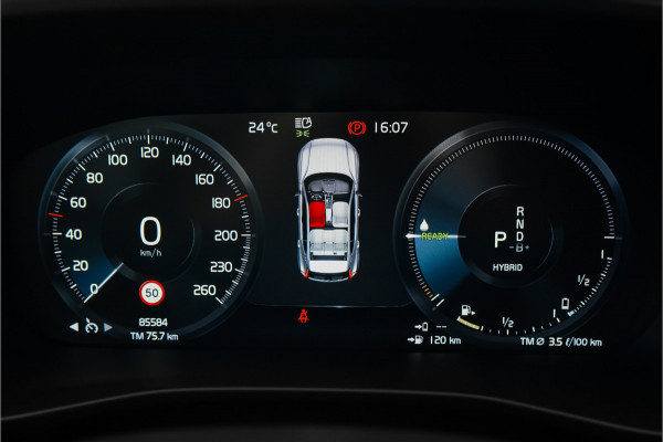 Volvo XC40 1.5 T5 Recharge R-Design ACC H&K Keyless Camera