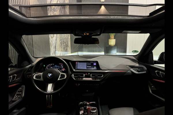 BMW 2 Serie Gran Coupé 218i High Ex M-Sport|PANO|SFEER|VIRTUAL|BOMVOL!