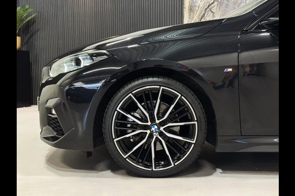 BMW 2 Serie Gran Coupé 218i High Ex M-Sport|PANO|SFEER|VIRTUAL|BOMVOL!