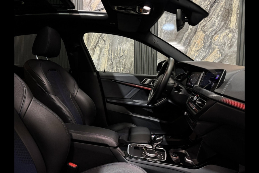 BMW 2 Serie Gran Coupé 218i High Ex M-Sport|PANO|SFEER|VIRTUAL|BOMVOL!