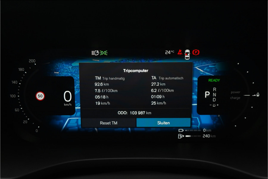 Volvo XC60 2.0 T6 Plug-in hybrid AWD Plus Dark Pano Trekhaak ACC
