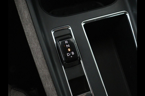 Škoda Enyaq iV 60 | SOH 93,2% | Cruise control | Carplay | Navigatie | Camera | Park assist | Sfeerverlichting | Virtueel dashboard | 19" velgen