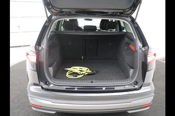 Škoda Enyaq iV 60 | SOH 93,2% | Cruise control | Carplay | Navigatie | Camera | Park assist | Sfeerverlichting | Virtueel dashboard | 19" velgen