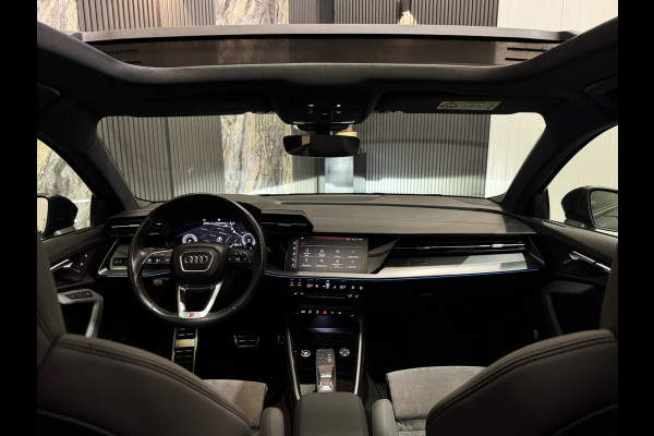 Audi A3 LIMOUSINE 35 TFSI S-line Black Optic|PANO|VIRTUAL|KUIPSTOELEN RS|MEMORY|HEAD UP