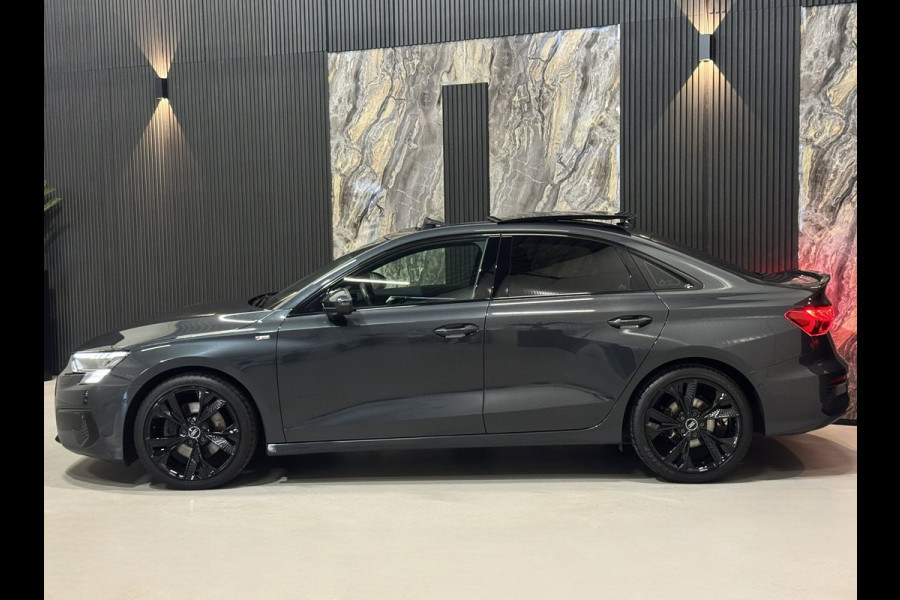 Audi A3 LIMOUSINE 35 TFSI S-line Black Optic|PANO|VIRTUAL|KUIPSTOELEN RS|MEMORY|HEAD UP