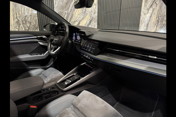 Audi A3 LIMOUSINE 35 TFSI S-line Black Optic|PANO|VIRTUAL|KUIPSTOELEN RS|MEMORY|HEAD UP