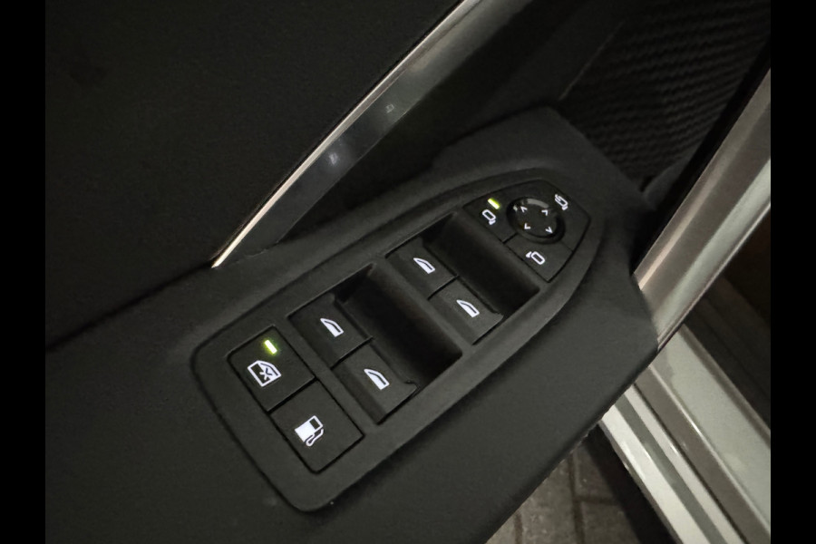 BMW X1 XDrive25e M H/K|Memory|Trekhaak|Keyless|Massage|Dodehoek