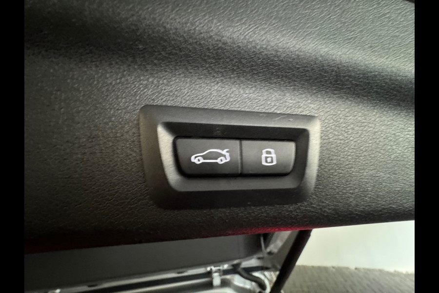 BMW X1 XDrive25e M H/K|Memory|Trekhaak|Keyless|Massage|Dodehoek