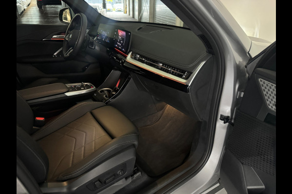 BMW X1 XDrive25e M H/K|Memory|Trekhaak|Keyless|Massage|Dodehoek