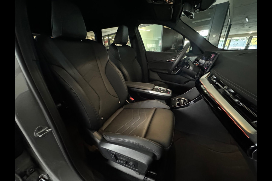 BMW X1 XDrive25e M H/K|Memory|Trekhaak|Keyless|Massage|Dodehoek