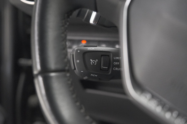 Peugeot 3008 1.6 HYbrid 300 Allure Pack Business | Camera | Dodehoekdetectie | Navigatie | Apple Carplay
