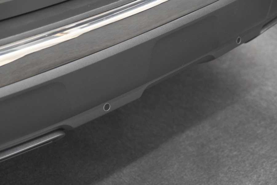 Peugeot 3008 1.6 HYbrid 300 Allure Pack Business | Camera | Dodehoekdetectie | Navigatie | Apple Carplay