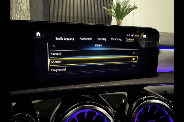 Mercedes-Benz CLA-Klasse 250e Launch edit AMG 45 PACK|PANO|SFEER|360CAM|MAGNO GREY