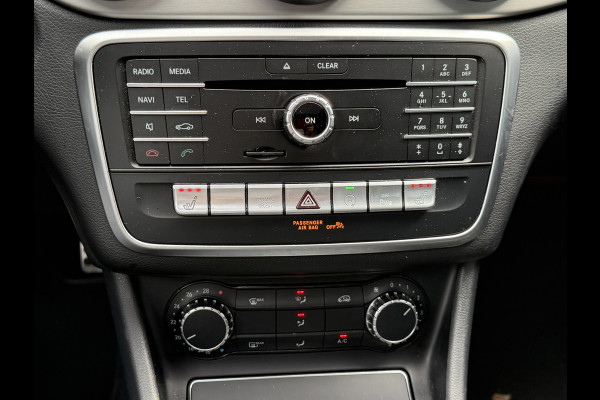 Mercedes-Benz CLA-Klasse Shooting Brake BWJ 2019 | 180 123PK AMG AUTOMAAT | PANO | LEDER/ALCANTARA | CLIMA | NAVI | STOELVERW | CAMERA A | FULL LED |