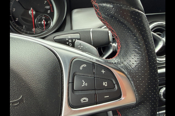 Mercedes-Benz CLA-Klasse Shooting Brake BWJ 2019 | 180 123PK AMG AUTOMAAT | PANO | LEDER/ALCANTARA | CLIMA | NAVI | STOELVERW | CAMERA A | FULL LED |