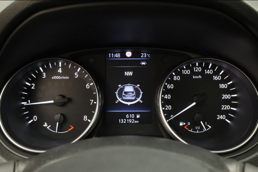 Nissan QASHQAI 1.3 DIG-T N-Motion Panoramadak, 360° Camera, Cruise, Apple Carplay, LED, Trekhaak, 19''