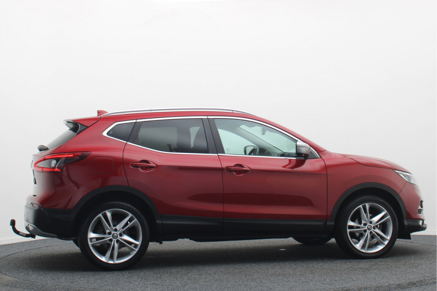 Nissan QASHQAI 1.3 DIG-T N-Motion Panoramadak, 360° Camera, Cruise, Apple Carplay, LED, Trekhaak, 19''