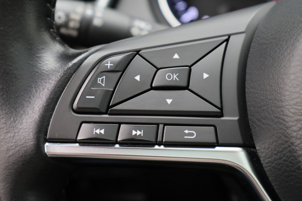 Nissan QASHQAI 1.3 DIG-T N-Motion Panoramadak, 360° Camera, Cruise, Apple Carplay, LED, Trekhaak, 19''