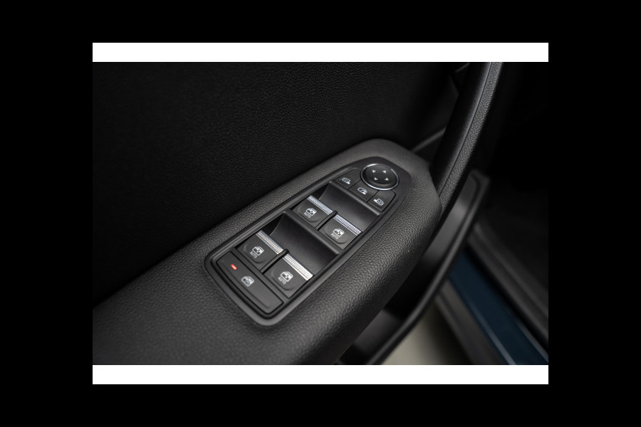 Renault Captur 1.0 TCe 90 Leder Camera Navi Climate PDC ACC Parkeer assistent Stoelverwarming Carplay Keyless BTW auto