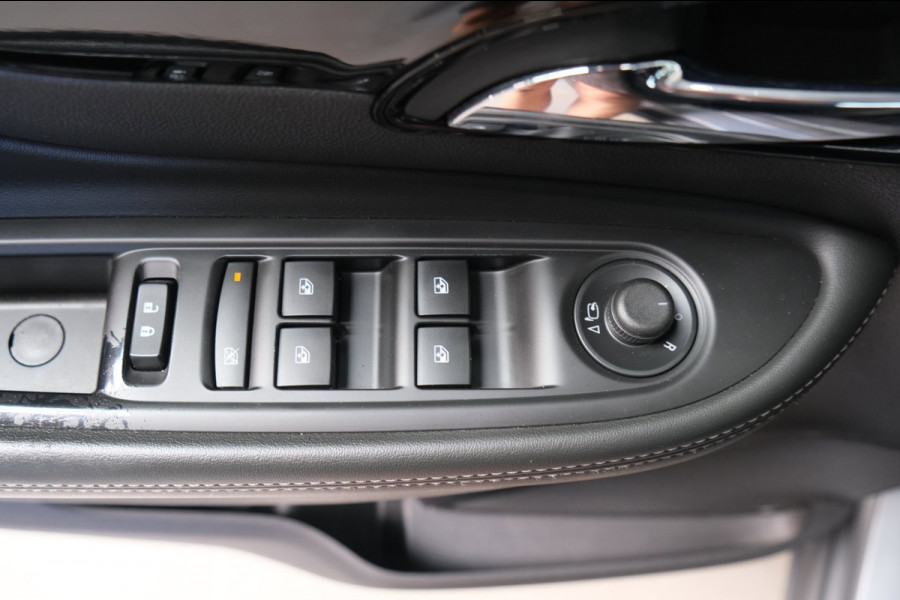 Opel Mokka X 1.4 Turbo Innovation - Airco, Cruise, Navi, PDC, Carplay, Trekhaak.