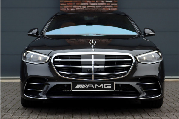 Mercedes-Benz S-Klasse 580 e 4MATIC Lang AMG Line | First-Class Rear Executivepakket | Airmatic | Achterasbesturing | Distronic+ | Burmester 4D | Koelbox | MBUX Tablet | Massage | Stoelventilatie | Verwarmd Stuurwiel |
