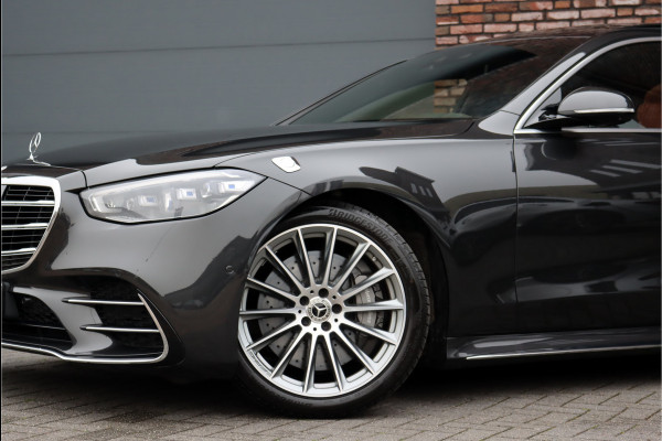 Mercedes-Benz S-Klasse 580 e 4MATIC Lang AMG Line | First-Class Rear Executivepakket | Airmatic | Achterasbesturing | Distronic+ | Burmester 4D | Koelbox | MBUX Tablet | Massage | Stoelventilatie | Verwarmd Stuurwiel |