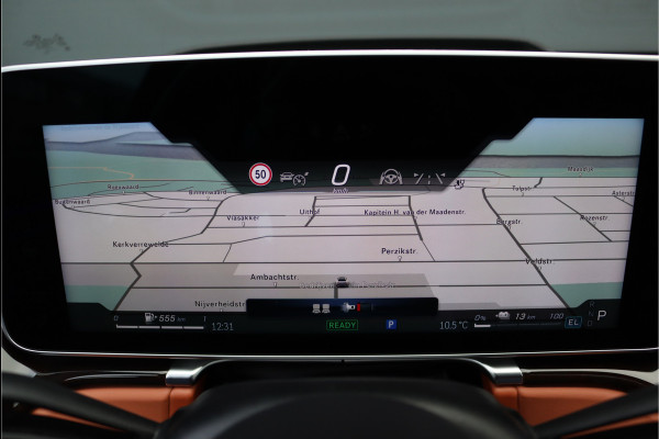 Mercedes-Benz S-Klasse 580 e 4MATIC Lang AMG Line | First-Class Rear Executivepakket | Airmatic | Achterasbesturing | Distronic+ | Burmester 4D | Koelbox | MBUX Tablet | Massage | Stoelventilatie | Verwarmd Stuurwiel |