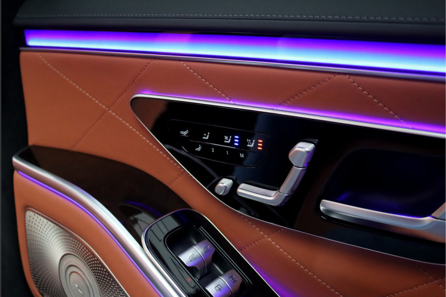 Mercedes-Benz S-Klasse 580 e 4MATIC Lang AMG Line | First-Class Rear Executivepakket | Airmatic | Achterasbesturing | Distronic+ | Burmester 4D | Koelbox | MBUX Tablet | Massage | Stoelventilatie | Verwarmd Stuurwiel |