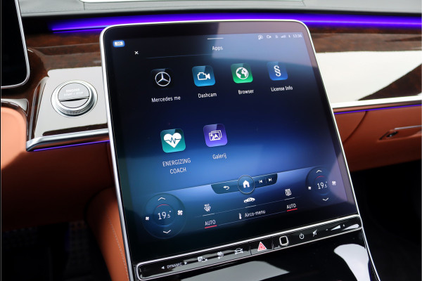 Mercedes-Benz S-Klasse 580 e 4MATIC Lang AMG Line | First-Class Rear Executivepakket | Airmatic | Achterasbesturing | Distronic+ | Burmester 4D | Koelbox | MBUX Tablet | Massage | Stoelventilatie | Verwarmd Stuurwiel |