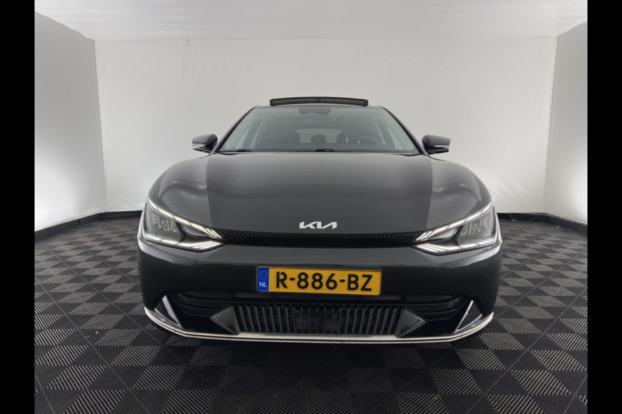 Kia Ev6 Plus Advanced 77.4 kWh [3-Fase-11kW] {SoH-93%} (INCL.BTW) Aut. *PANO | LEATHER | ADAPTIVE-CRUISE | DIGI-COCKPIT | MERIDIAN-AUDIO | MEMORY-PACK | FULL-LED | KEYLESS | CAMERA | DAB | BLIND-SPOT | NAVI-FULLMAP | PRIVACY-GLASS | AMBIENT-L