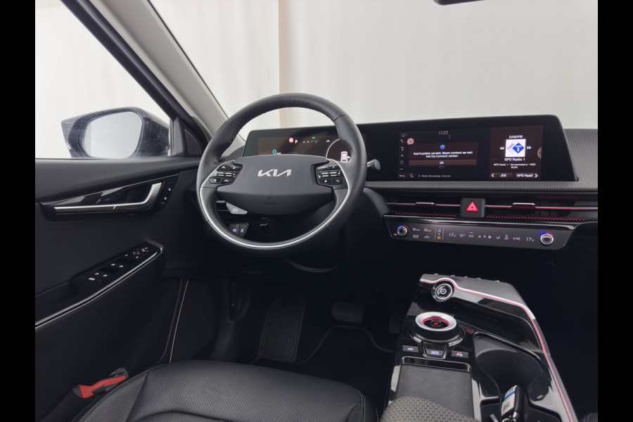 Kia Ev6 Plus Advanced 77.4 kWh [3-Fase-11kW] {SoH-93%} (INCL.BTW) Aut. *PANO | LEATHER | ADAPTIVE-CRUISE | DIGI-COCKPIT | MERIDIAN-AUDIO | MEMORY-PACK | FULL-LED | KEYLESS | CAMERA | DAB | BLIND-SPOT | NAVI-FULLMAP | PRIVACY-GLASS | AMBIENT-L