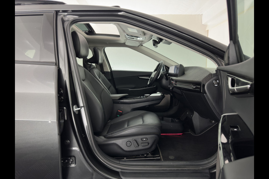 Kia Ev6 Plus Advanced 77.4 kWh [3-Fase-11kW] {SoH-93%} (INCL.BTW) Aut. *PANO | LEATHER | ADAPTIVE-CRUISE | DIGI-COCKPIT | MERIDIAN-AUDIO | MEMORY-PACK | FULL-LED | KEYLESS | CAMERA | DAB | BLIND-SPOT | NAVI-FULLMAP | PRIVACY-GLASS | AMBIENT-L