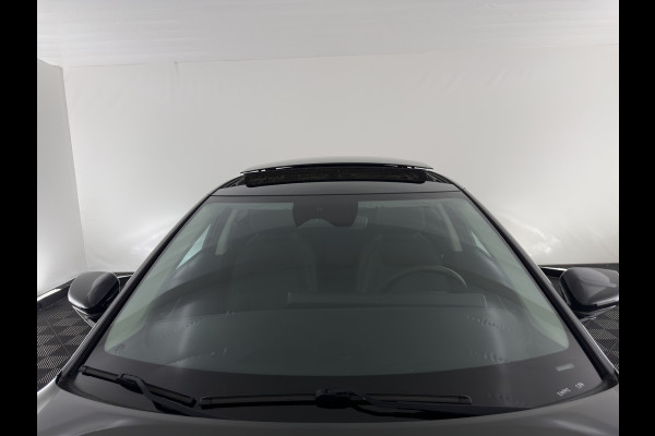 Kia Ev6 Plus Advanced 77.4 kWh [3-Fase-11kW] {SoH-93%} (INCL.BTW) Aut. *PANO | LEATHER | ADAPTIVE-CRUISE | DIGI-COCKPIT | MERIDIAN-AUDIO | MEMORY-PACK | FULL-LED | KEYLESS | CAMERA | DAB | BLIND-SPOT | NAVI-FULLMAP | PRIVACY-GLASS | AMBIENT-L