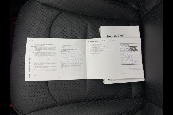 Kia Ev6 Plus Advanced 77.4 kWh [3-Fase-11kW] {SoH-93%} (INCL.BTW) Aut. *PANO | LEATHER | ADAPTIVE-CRUISE | DIGI-COCKPIT | MERIDIAN-AUDIO | MEMORY-PACK | FULL-LED | KEYLESS | CAMERA | DAB | BLIND-SPOT | NAVI-FULLMAP | PRIVACY-GLASS | AMBIENT-L