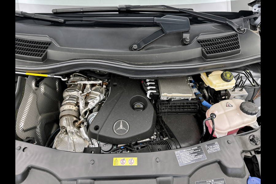 Mercedes-Benz Vito 119 CDI Pro L3 19 inch AMG Sidebars Dubbele Schuifdeur Multibeam LED Trekhaak Achteruitrijcamera Betimmering