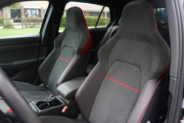 Volkswagen Golf 8 GTI Clubsport DSG Pano/HUD/IQ/H&R/300PK