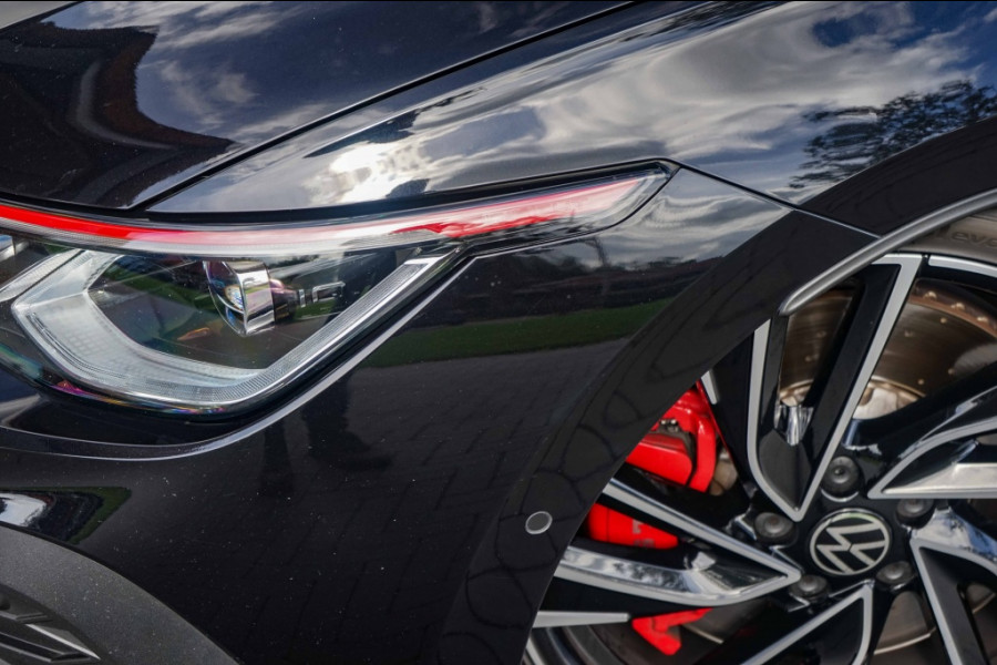 Volkswagen Golf 8 GTI Clubsport DSG Pano/HUD/IQ/H&R/300PK