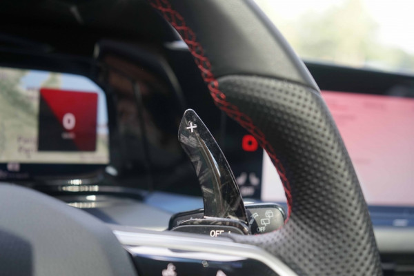 Volkswagen Golf 8 GTI Clubsport DSG Pano/HUD/IQ/H&R/300PK