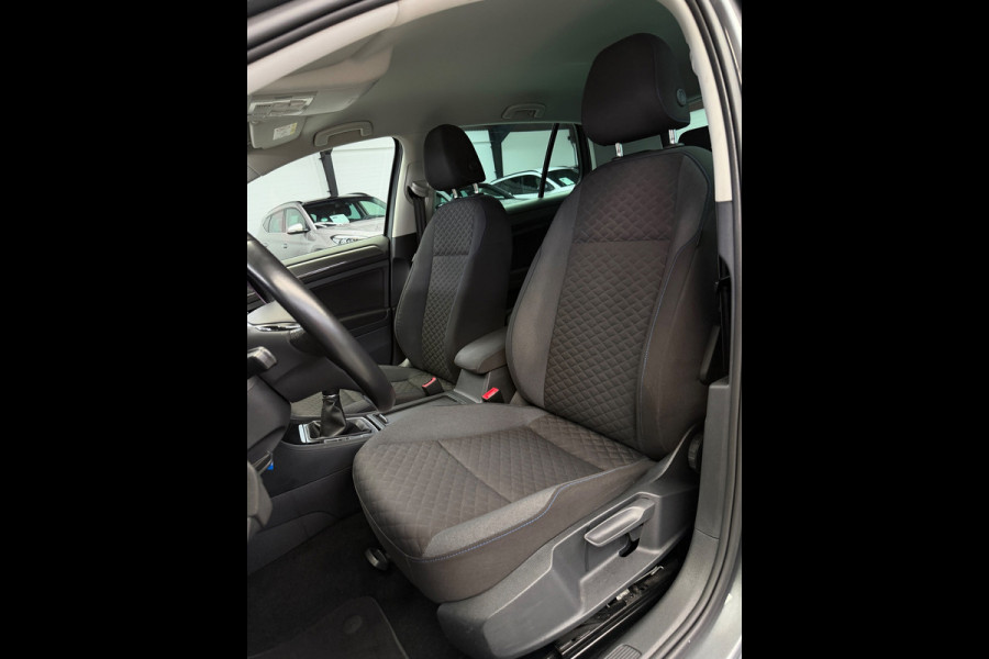 Volkswagen Golf 1.5 TSI Join CarPlay Trekhaak