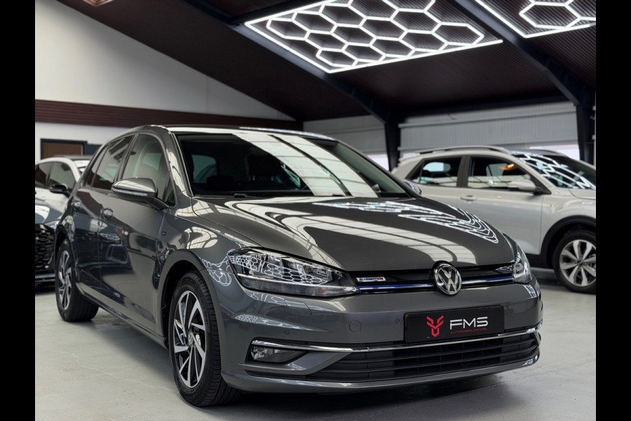 Volkswagen Golf 1.5 TSI Join CarPlay Trekhaak